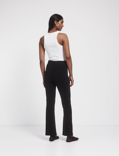 Crop Flare Travel Legging in Black