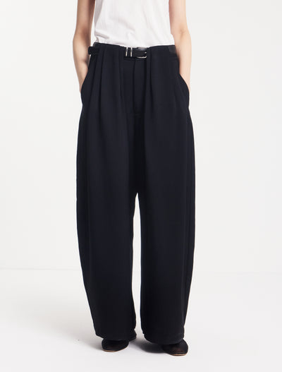 Juniper Pleated Trouser in Black